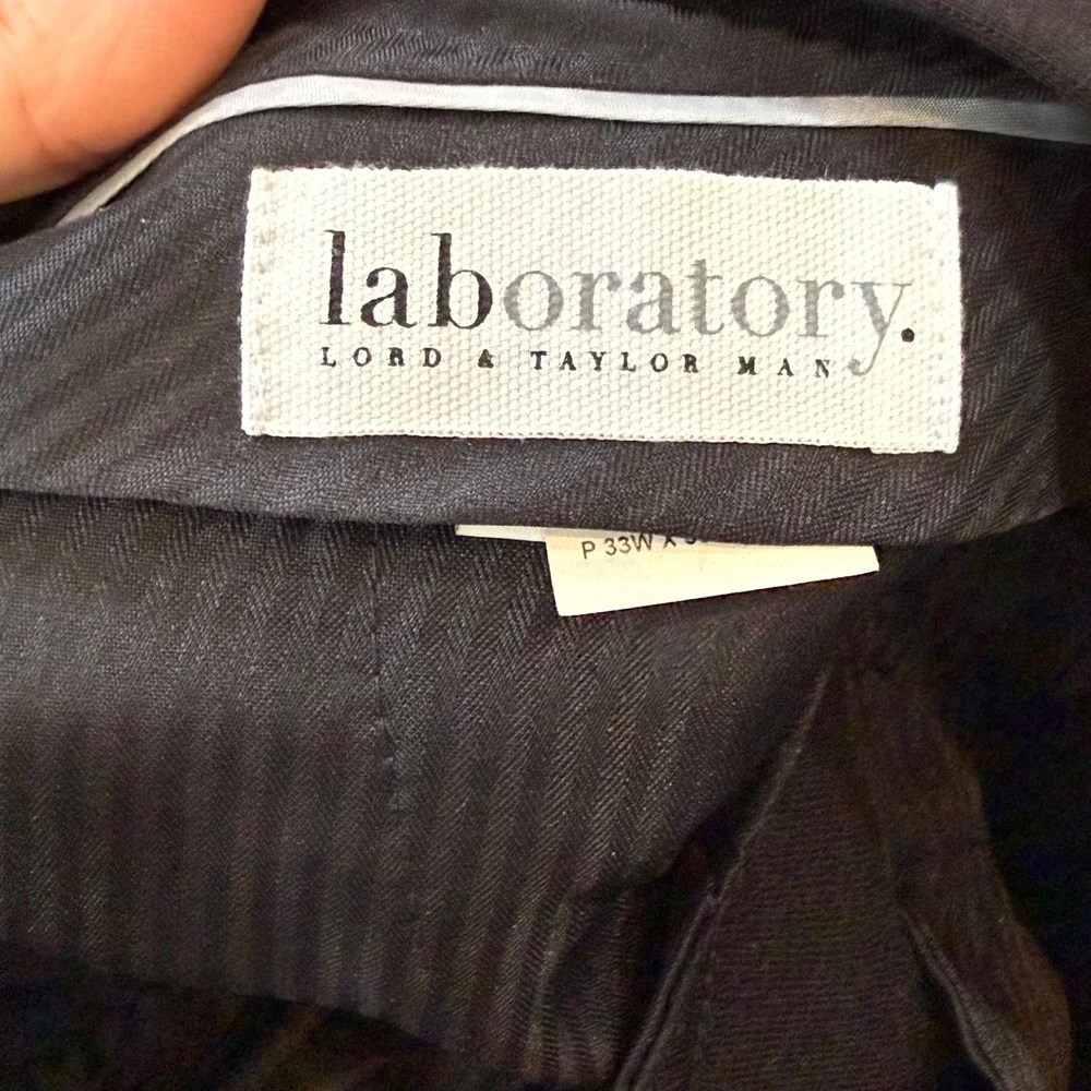Laboratory Lord & Taylor Man Black Jogger Pants 33x30  NWT